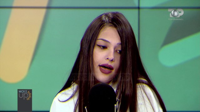 Wake Up/ Mash-up me këngë shqiptare nga Sindi Goma