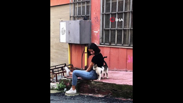 Rol arkadaşına cinsel saldırıda bulunduğu iddia edilen oyuncu hakim karşısına çıktı