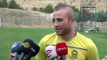 Gökhan Töre: 'Oynasam da oynamasam da ay-yıldızlı bayrağı göğsümde her zaman taşıdım'
