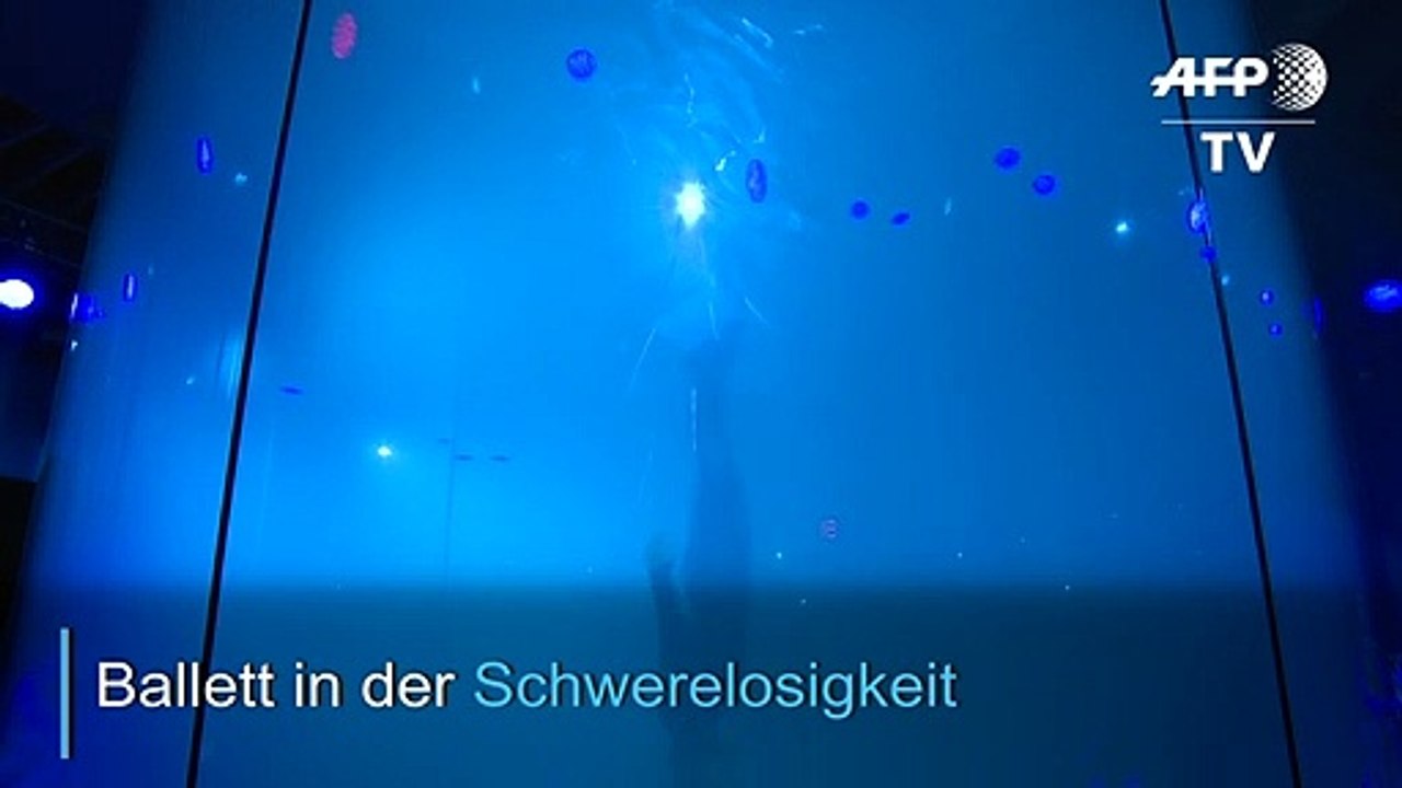 Hightech-Dress für Weltraumtouristen