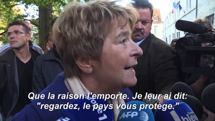 Besançon: manifestation de soutien à la mère voilée prise à partie au conseil régional