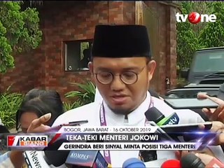 Antusias Jokowi Baca Bocoran Nama Menteri