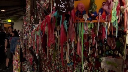 Répugnant ou artistique, le mur de chewing-gum de Seattle ?
