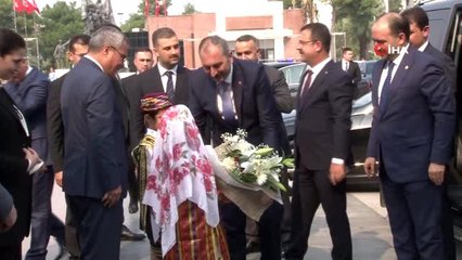 Adalet Bakanı Gül valiliği ziyaret etti