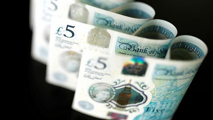 Le reazioni della sterlina alla frenata sull'accordo Brexit