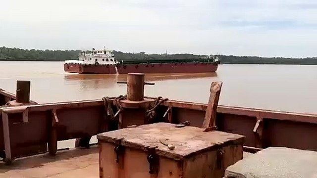 Goa Ship line in Sea, Loading ship in Goa 2019