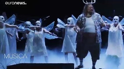 Die "Lustigen Weiber" in Berlin mit einer Prise deutschem Humor