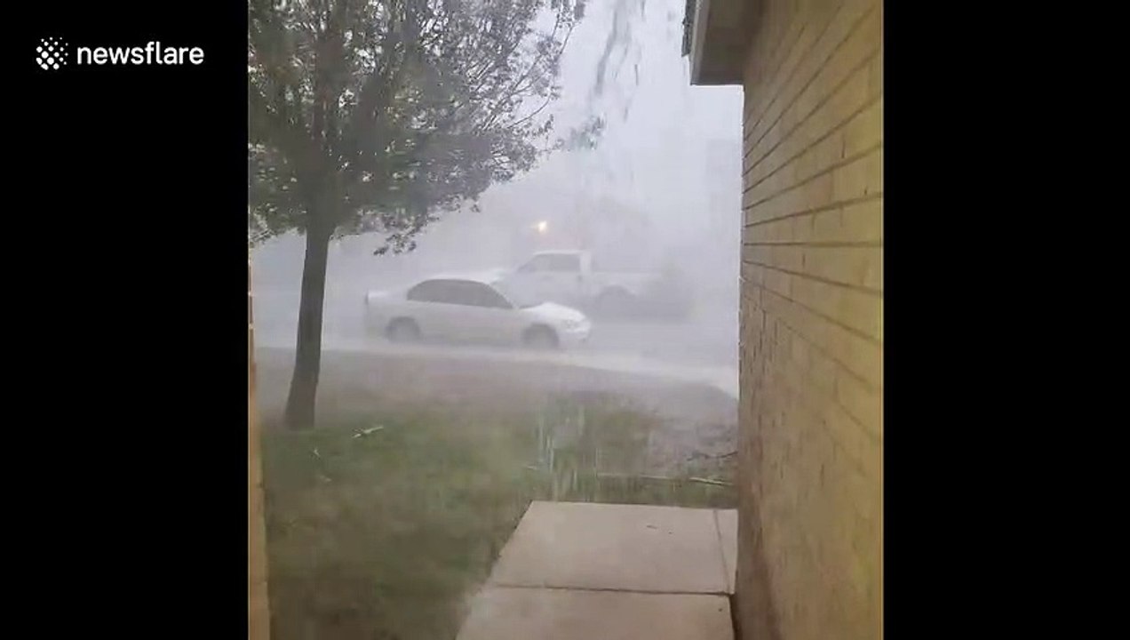 Severe thunderstorm strikes Texas