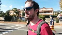 Un marxaire explica la seva participació en la segona jornada del recorregut (17-10-19)