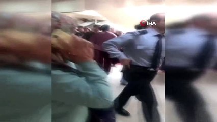 İstediği ilacı yazmadı diye doktorun boğazını kesmiş