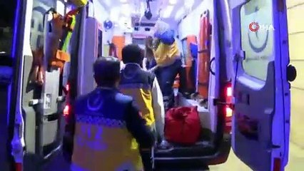 Kütahya'da raybüsün çarptığı minibüsün sürücüsü ağır yaralandı