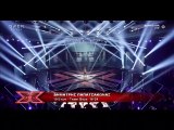 X Factor: Τα κοντινά που μας τρέλαναν! Ποιος ακούει το τραγούδι όταν βλέπει τον Δημήτρη Παπατσάκωνα