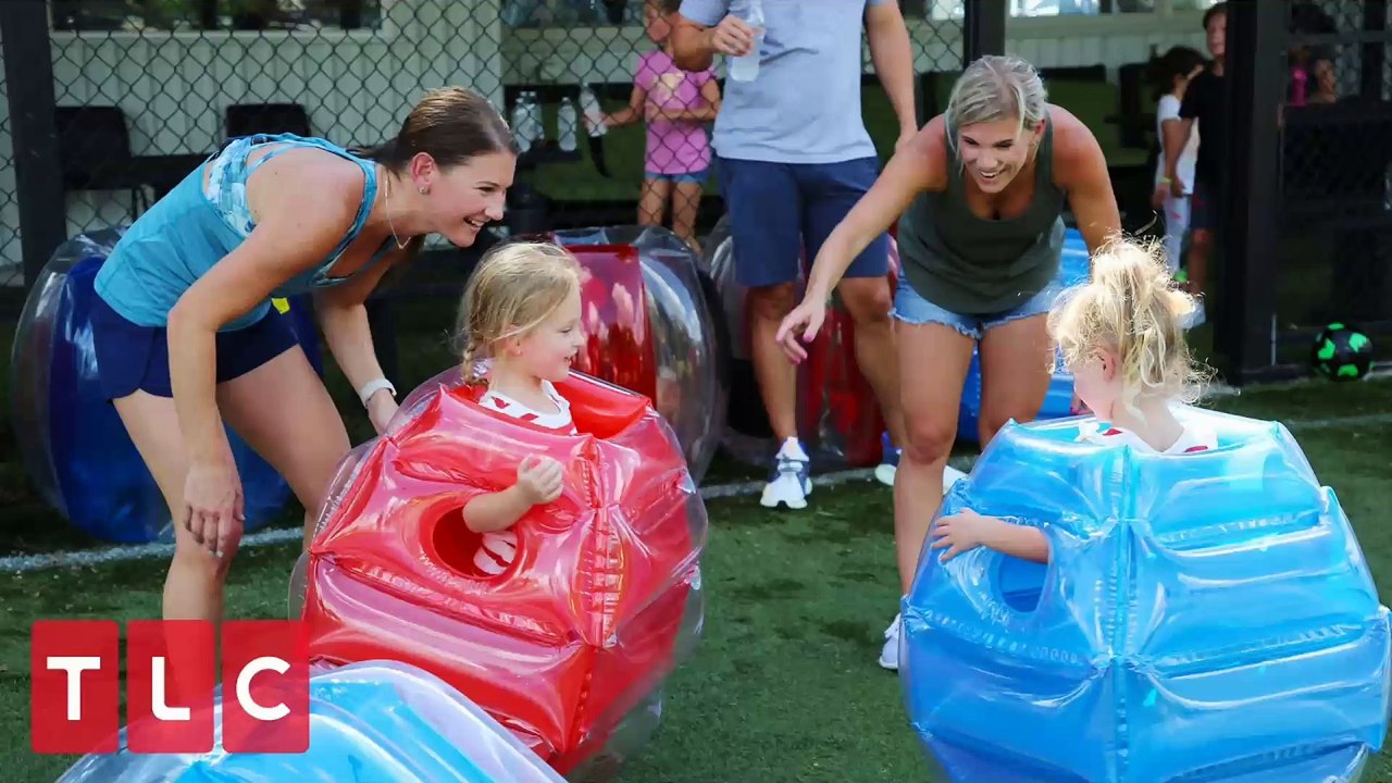 The Busbys Play Bubble Ball! | OutDaughtered
