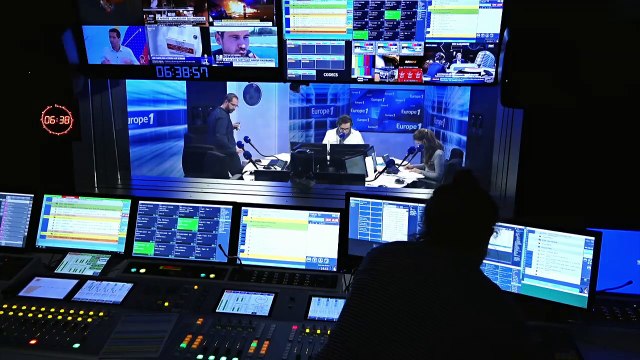 Troubles en Catalogne : Manuel Valls réclame la convocation d’élections au Parlement catalan