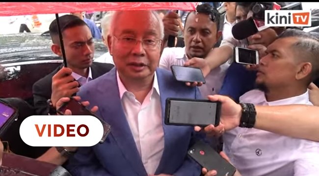 Dakwaan kes hina sultan: Najib disoal tujuan posting Facebook