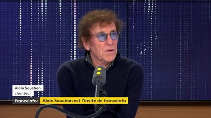 "Sur scène, on ne se sent plus", confie Alain Souchon, que le trac n’a jamais quitté