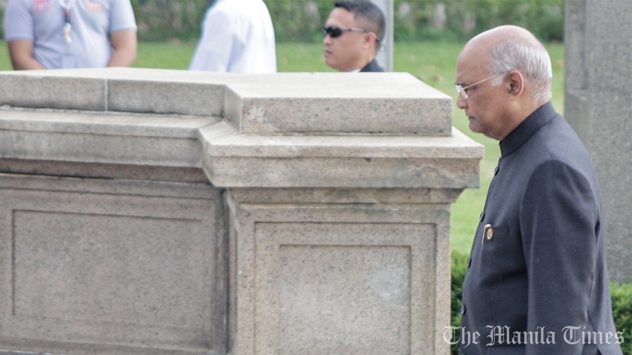 Honoring Rizal