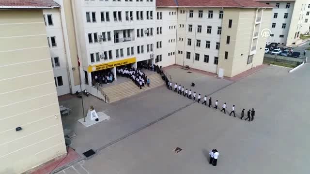 Öğrencilerden Barış Pınarı Harekatı'na koreografili destek - ŞANLIURFA/