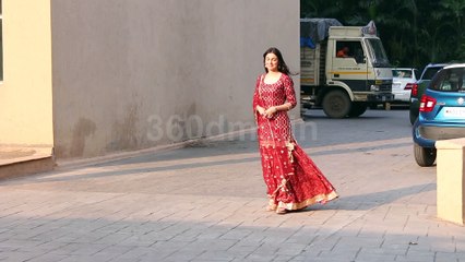 Divya Khosla Kumar Karva Chauth Look with hubby Bhushan Kumar