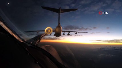 - Rus bombardıman uçakları 13 saatte Güney Afrika'ya ulaştı