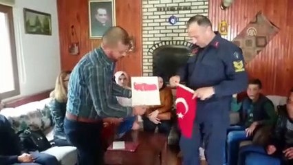 Özel eğitim öğrencilerinden Mehmetçik'e moral mektubu - MANİSA