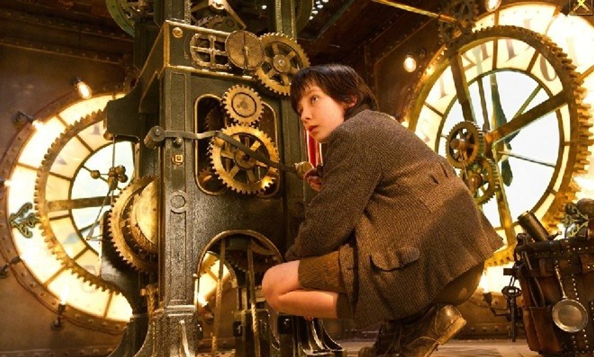 Hugo movie (2011) Ben Kingsley, Sacha Baron Cohen, Asa Butterfield