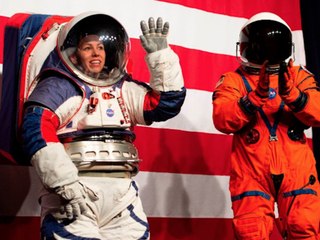 Nasa präsentiert neue Raumanzüge - das ist jetzt anders