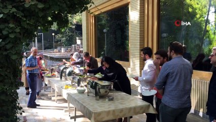 - İran’da Türk Öğrenciler Bir Araya Geldi