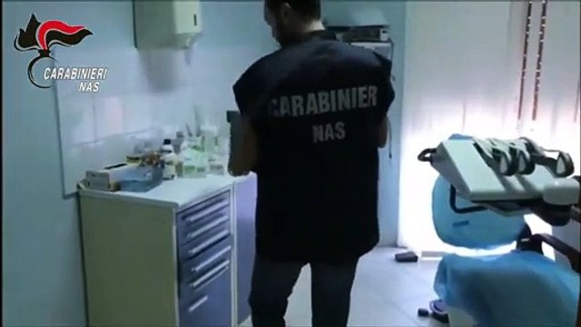 Biancavilla (CT) - Nas scoprono studio di falso dentista (19.10.19)