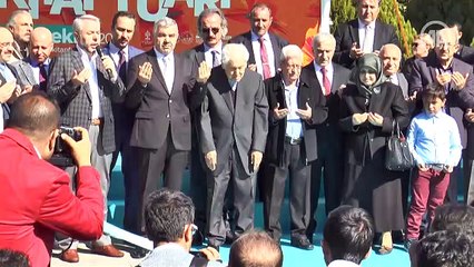 Türk edebiyatının önemli isimlerinden Nuri Pakdil vefat etti