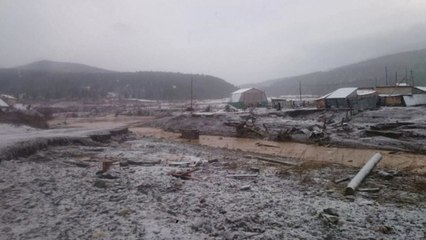 러시아 시베리아서 댐 붕괴로 10여명 사망·10여명 실종 / YTN