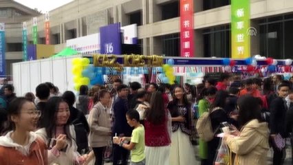 Türkler Mehmetçik'e selam gönderdi