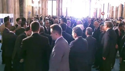 Afrikalı Katılımcı, Cumhurbaşkanı Erdoğan’a ‘Reis’ Diye Seslenerek Sarıldı