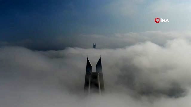 Sis içinde kaybolan Yavuz Sultan Selim Köprüsü kartpostallık görüntüler oluşturdu