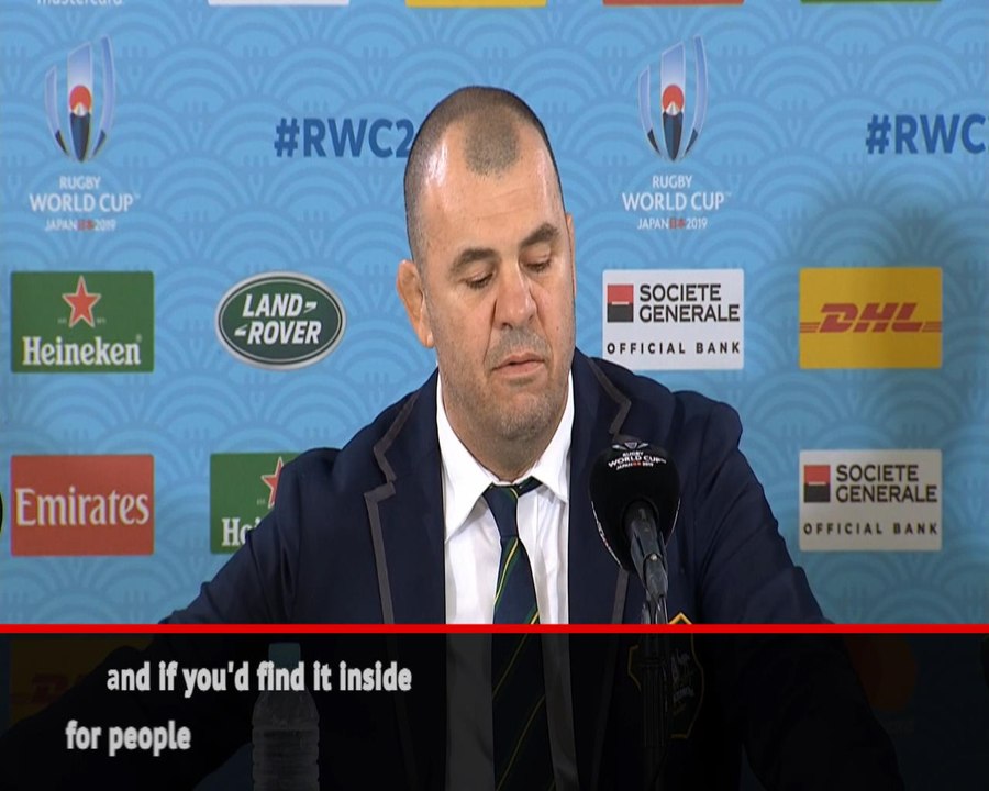 Cheika upset about questions over Wallabies future