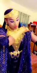 Teuss : MAGAL, la femme de ce ministre ami de Macky Sall s'affiche couverte d'or