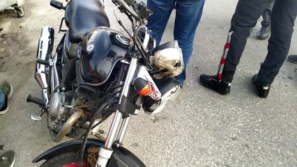 Motosikletle anne ile kızına çarpan sürücü yakalandı