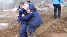 فيديو: مقتل 15 شخصا نتيجة انهيار سد في منجم للذهب في سيبيريا