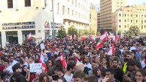استمرار المظاهرات المطالبة برحيل النظام في مدن لبنانية لليوم الثالث