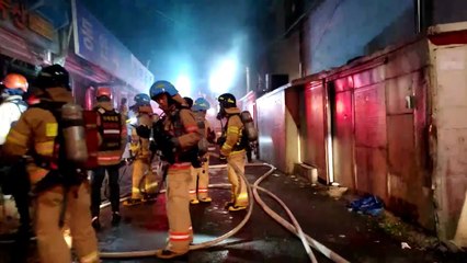 서울 마장동 축산물 가공 작업장에서 불 / YTN