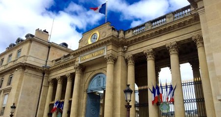 Fransa'da 59 vekil Türkiye'nin NATO üyeliğinin askıya alınmasını istedi