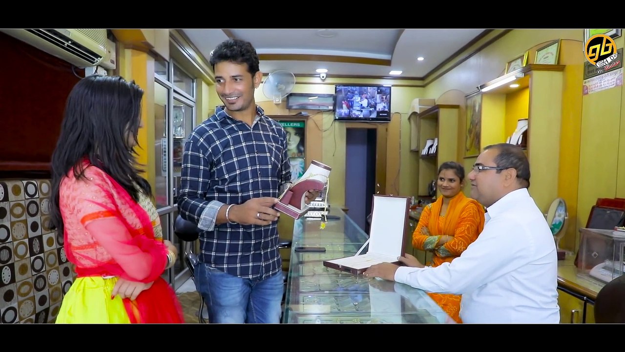 RASTE RASTE CHALTI BANNASA __ बन्ना बन्नी सॉन्ग __ Suresh choudhary __ GoBindas _Full-HD