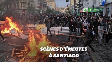 Au Chili, Santiago en proie aux pillages et aux violences