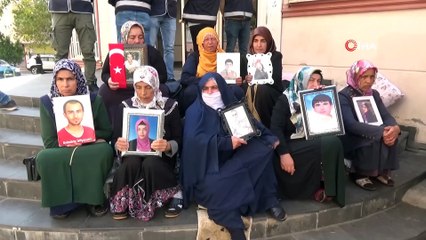 HDP önündeki ailelerin evlat nöbeti 48'inci gününde