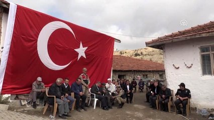 Tel Abyad'da şehit olan askerin ailesine acı haber verildi (2)