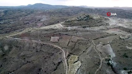 Kapadokya'da 2 bin yıllık Roma mezarları talan edildi