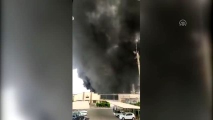 İran'ın en büyük petrol rafinerisinde yangın