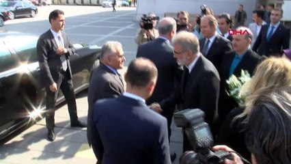 Bakan akar bizim kimsenin toprağında gözümüz yok