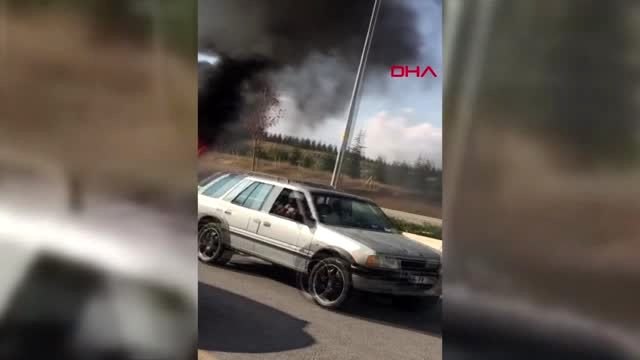 Seyir halindeki otobüs alev alev yandı