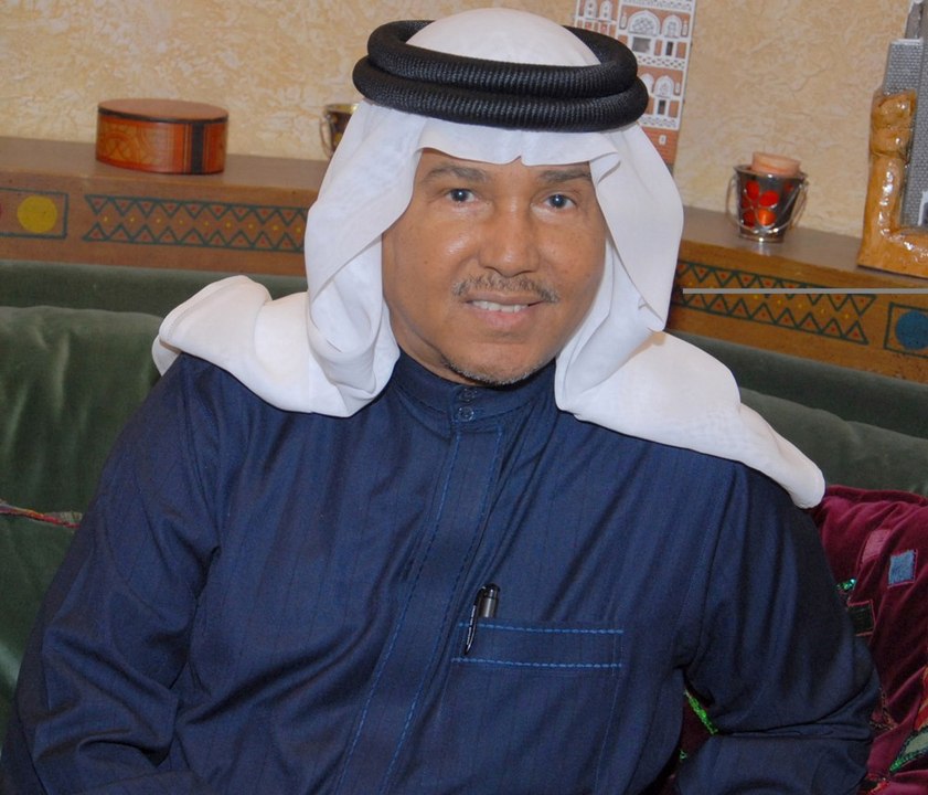 مغازلة سارة دندراوي لمحمد عبده تشعل الأجواء